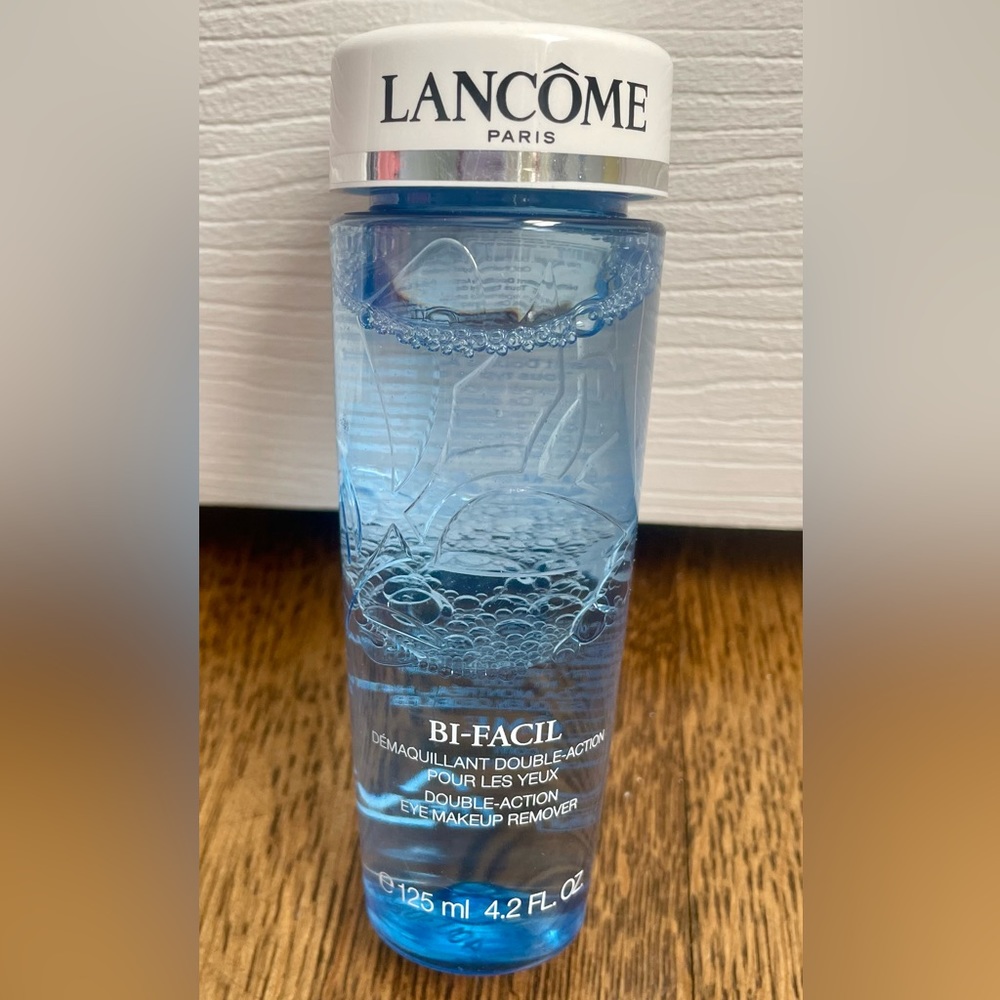 Lancôme bi-facil eye makeup remover. 4.2 fl Oz. Brand new, never opened.